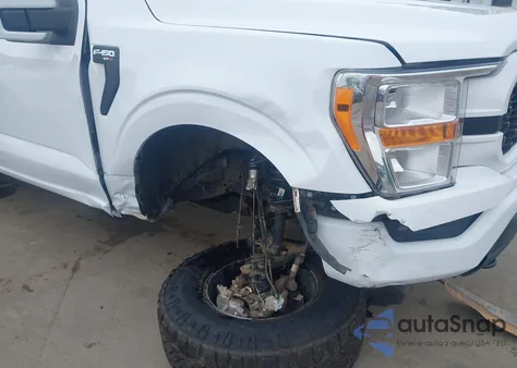 2022 Ford F-150 Xl z USA, uszkodzony, nr VIN 1FTFX1E81NFC20133